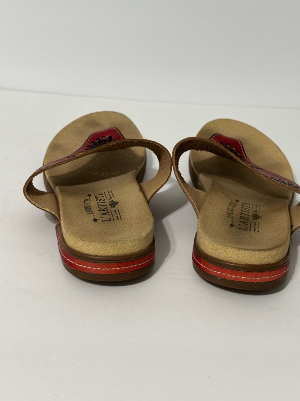 L'Artiste Sandals 7.5 Red Thong Slip On Boho Resort Travel Maximalist Dopamine - Picture 4 of 7